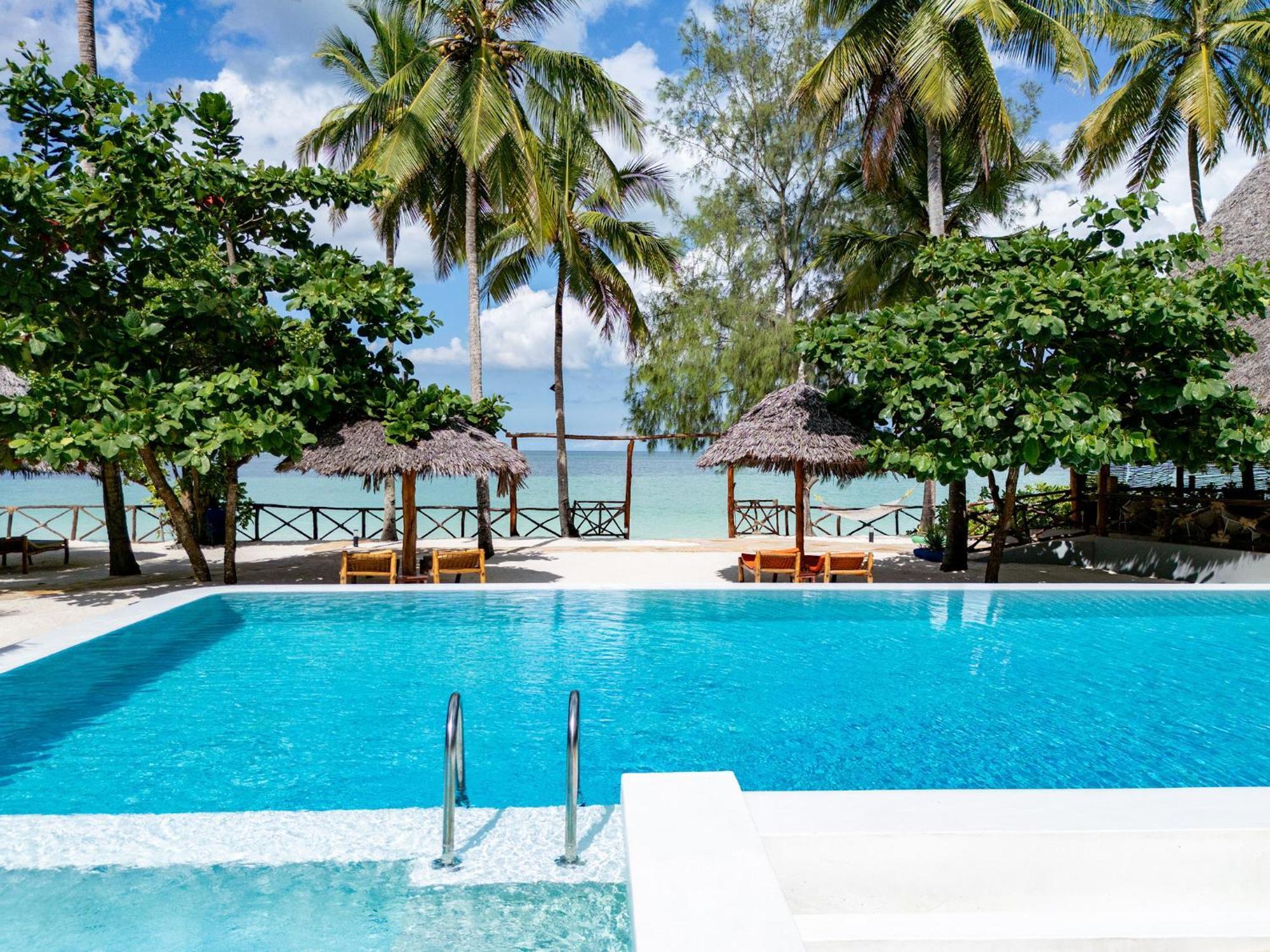 Manolo Beach Resort 乌罗阿 外观 照片