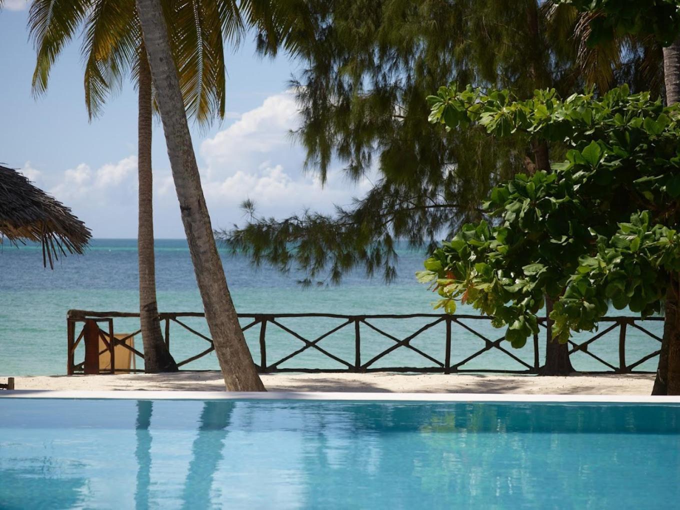 Manolo Beach Resort 乌罗阿 外观 照片