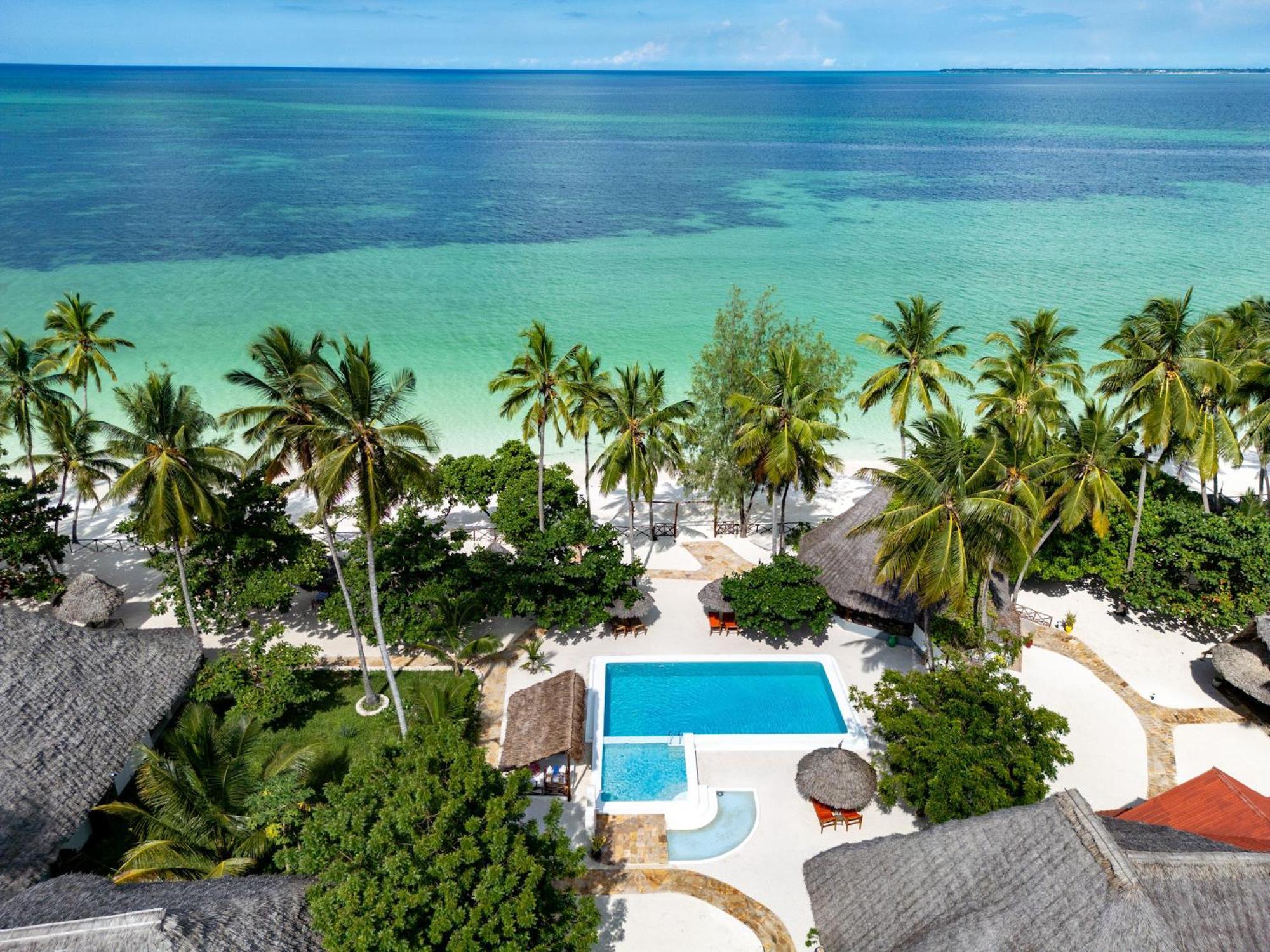 Manolo Beach Resort 乌罗阿 外观 照片